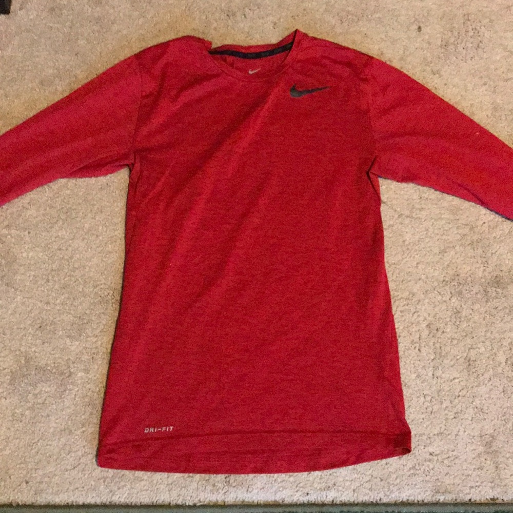 Men’s Red Nike Athletic T-Shirt